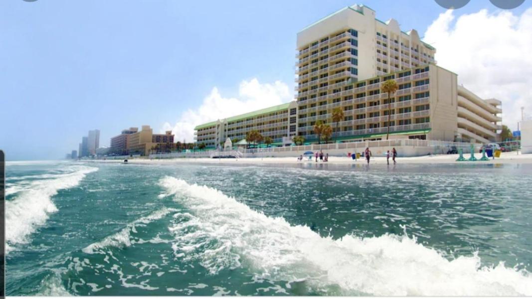 Stay On The Beach! Wonderful Location! Дейтона Бийч Екстериор снимка